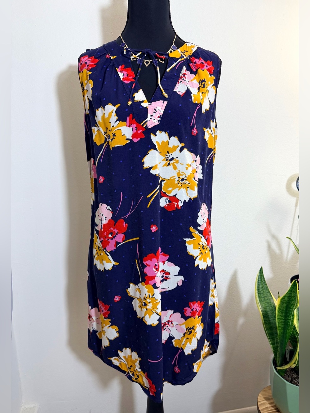 Old Navy Blue Floral Midi Dress V Neck Tie Front Summer Casual Size S